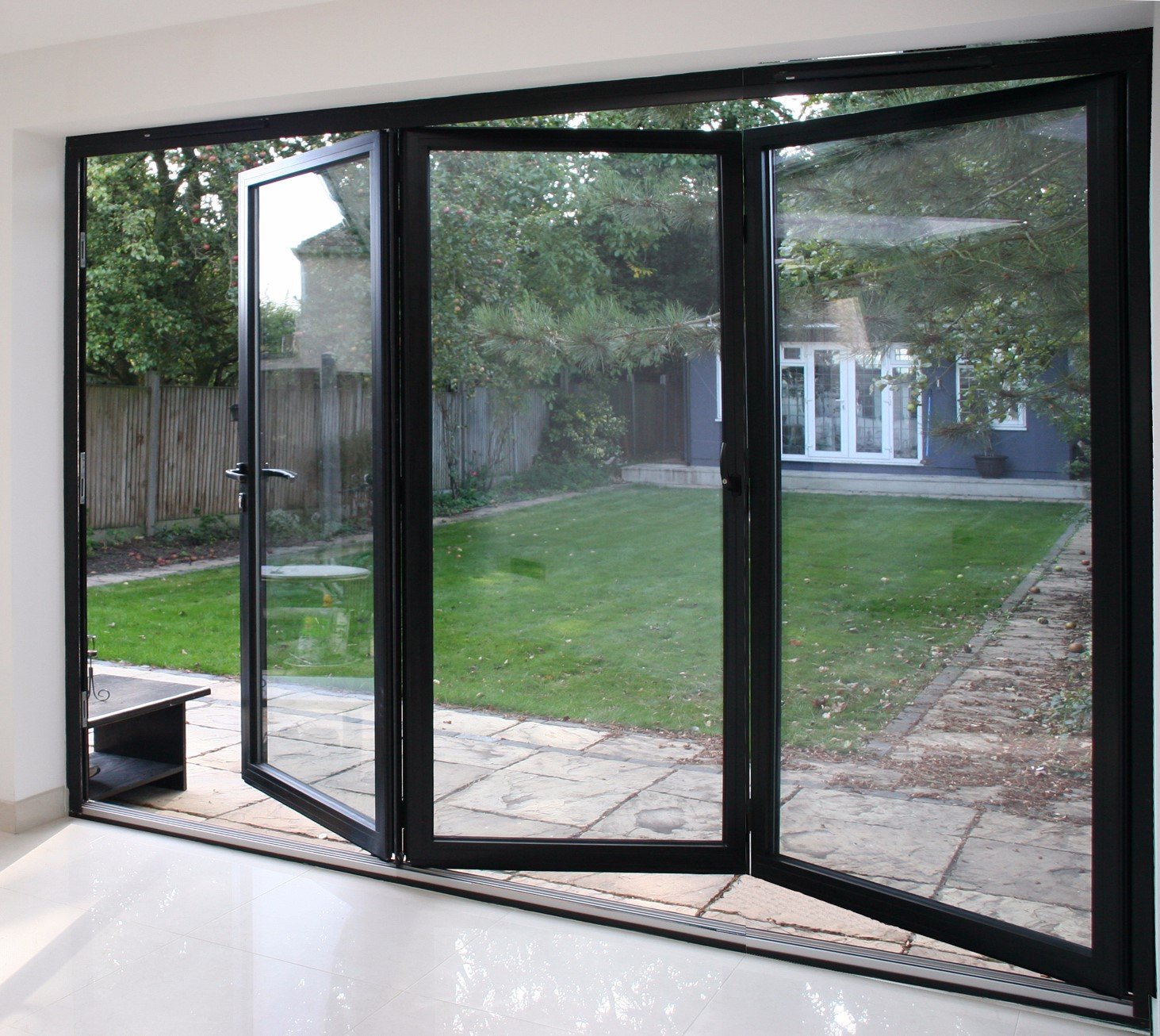 Bifold doors installation